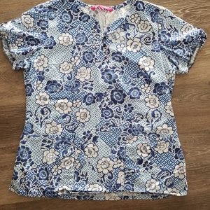 Floral scrub top
